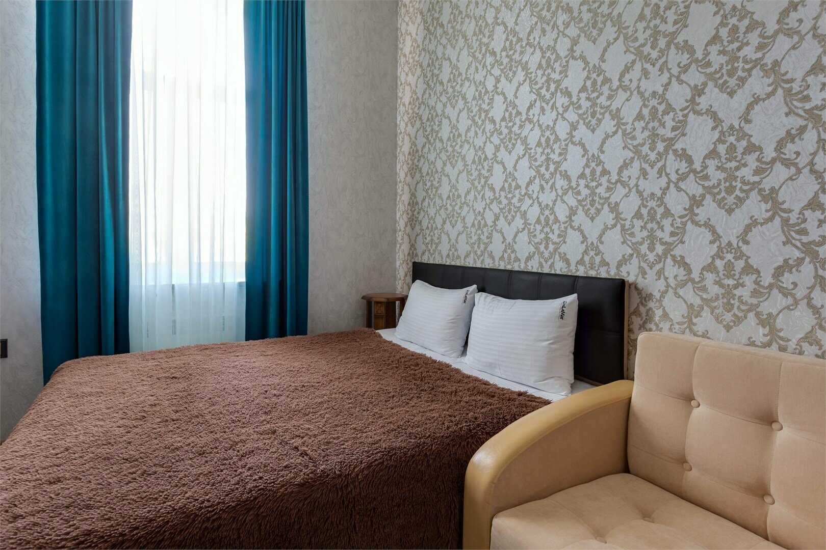 КОМН. №6 ("Апартаменты Супер Люкс  на двор") - 30 кв.м.