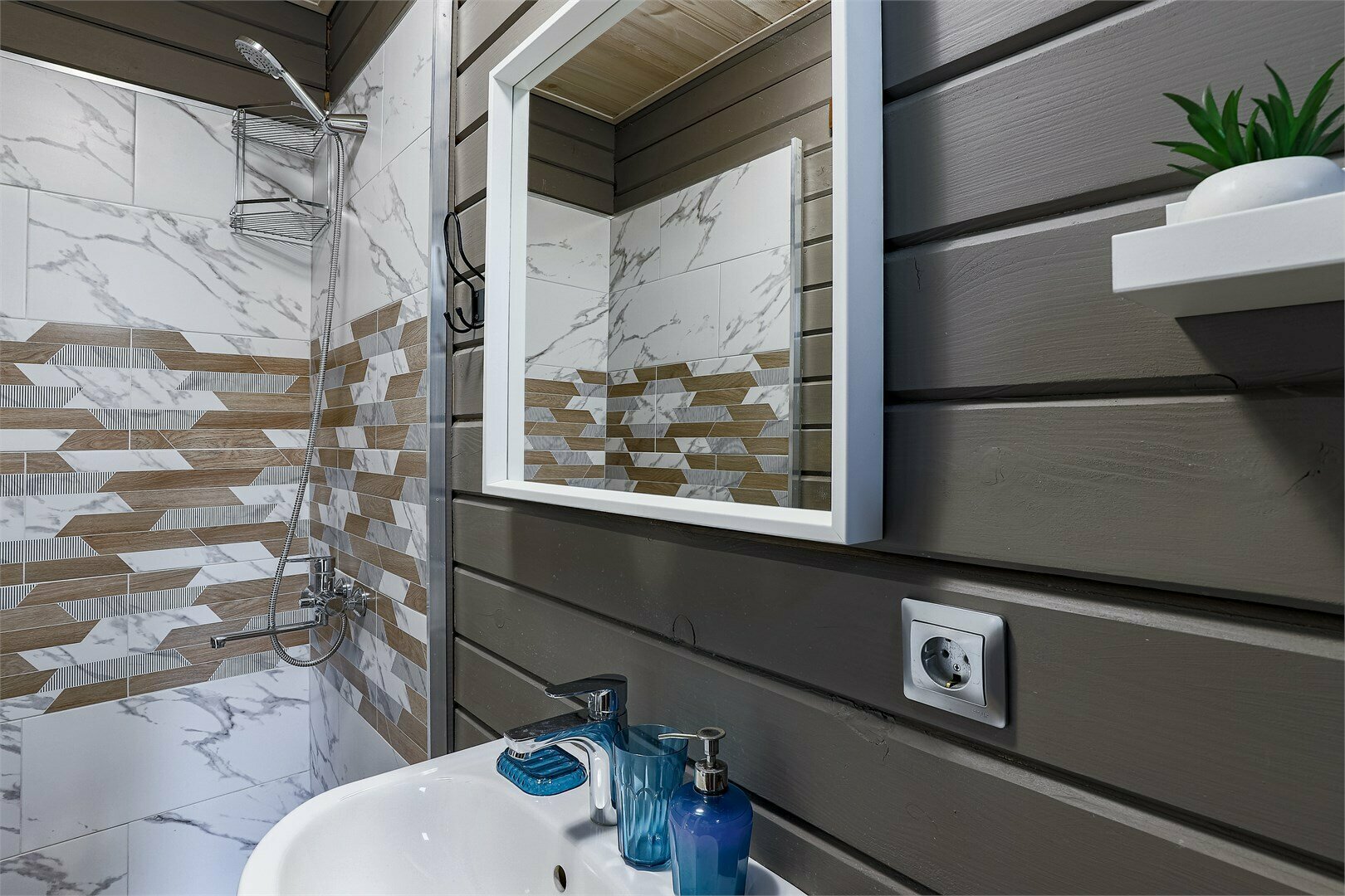 Коттедж с террасой