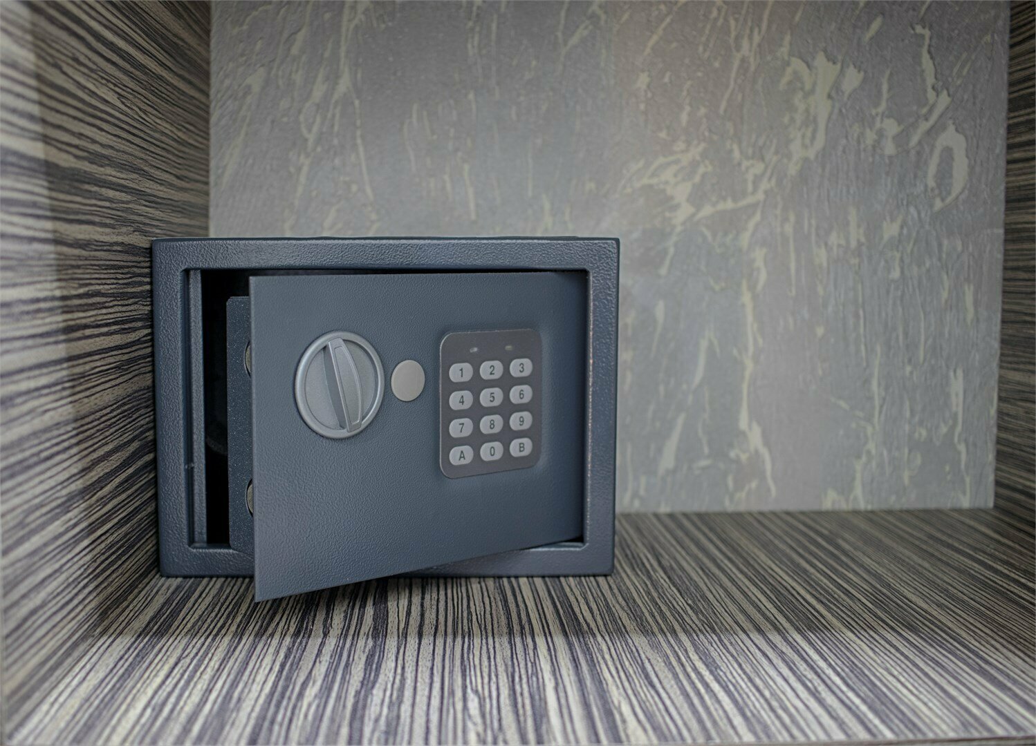 «Стандарт+» с балконом