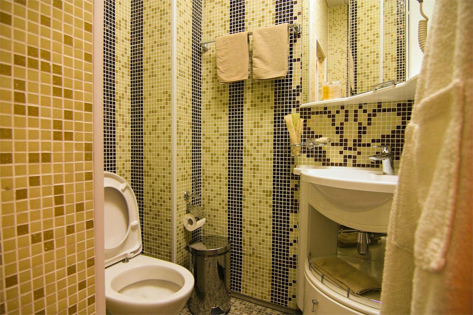 Одноместное размещение в номере "Люкс"