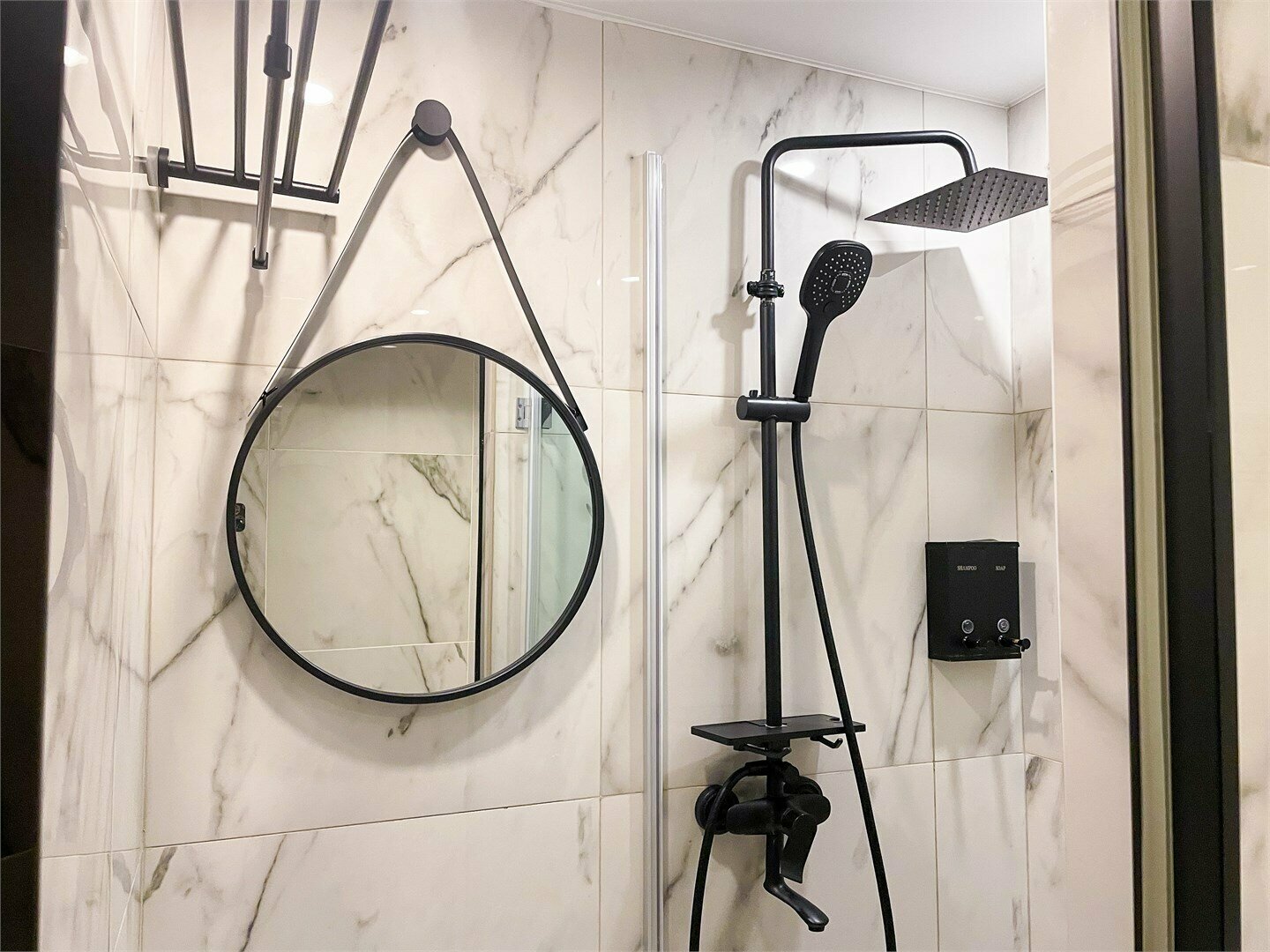 Одноместная капсула в общей зоне (низ)