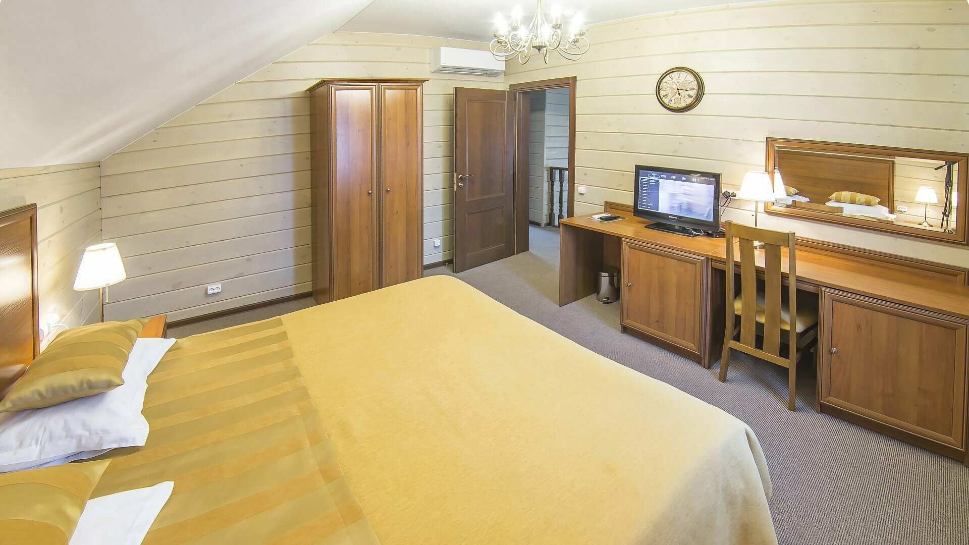 Люкс с 3 спальнями