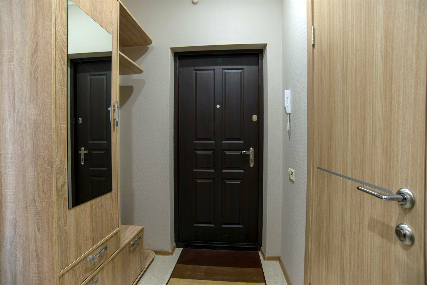 Апартаменты с 2 спальнями. Вид на реку Казанку и аквапарк "Ривьера"