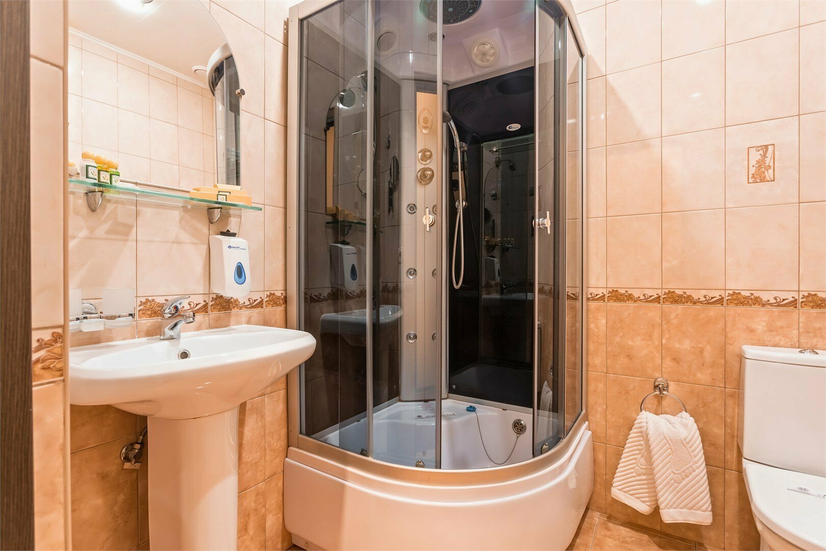 1 категория Стандарт Улучшенный Twin