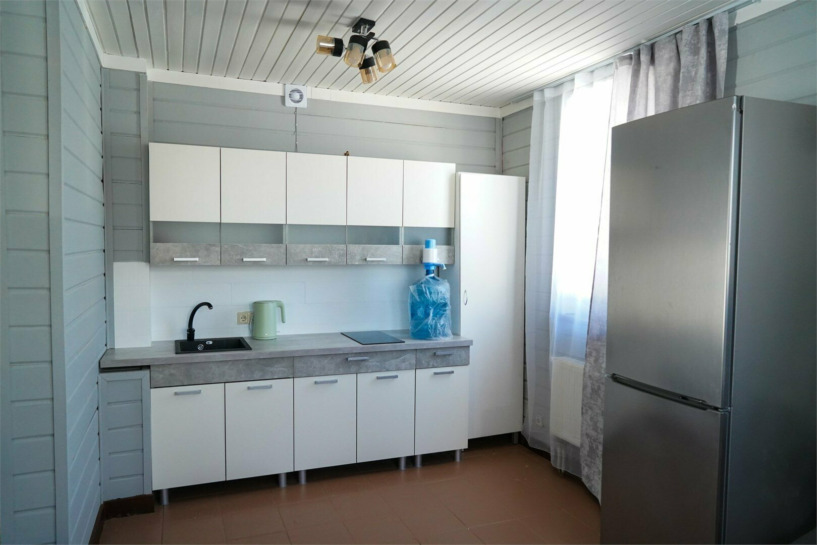 Коттедж- двухэтажный коттедж