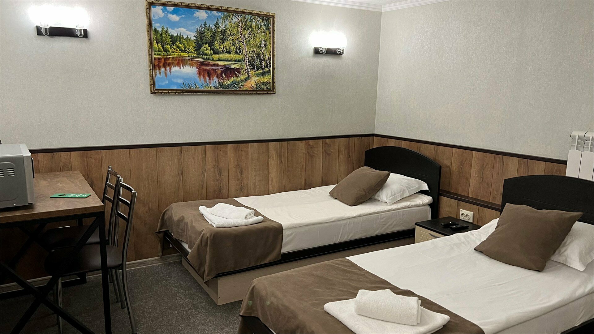 Стандарт двухместный с 2 раздельными кроватями (Цокольный этаж)