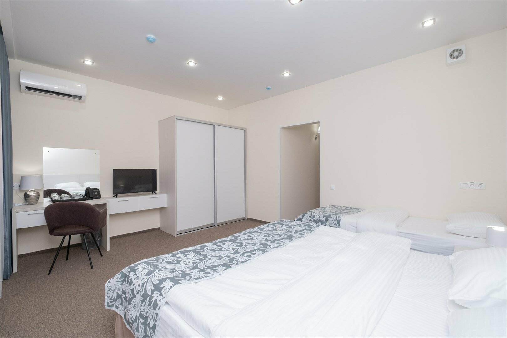 Семейный номер