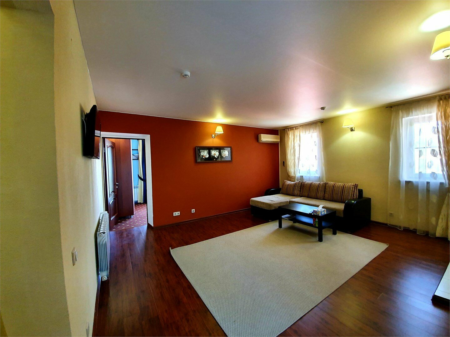 Люкс с 1 спальней № 52