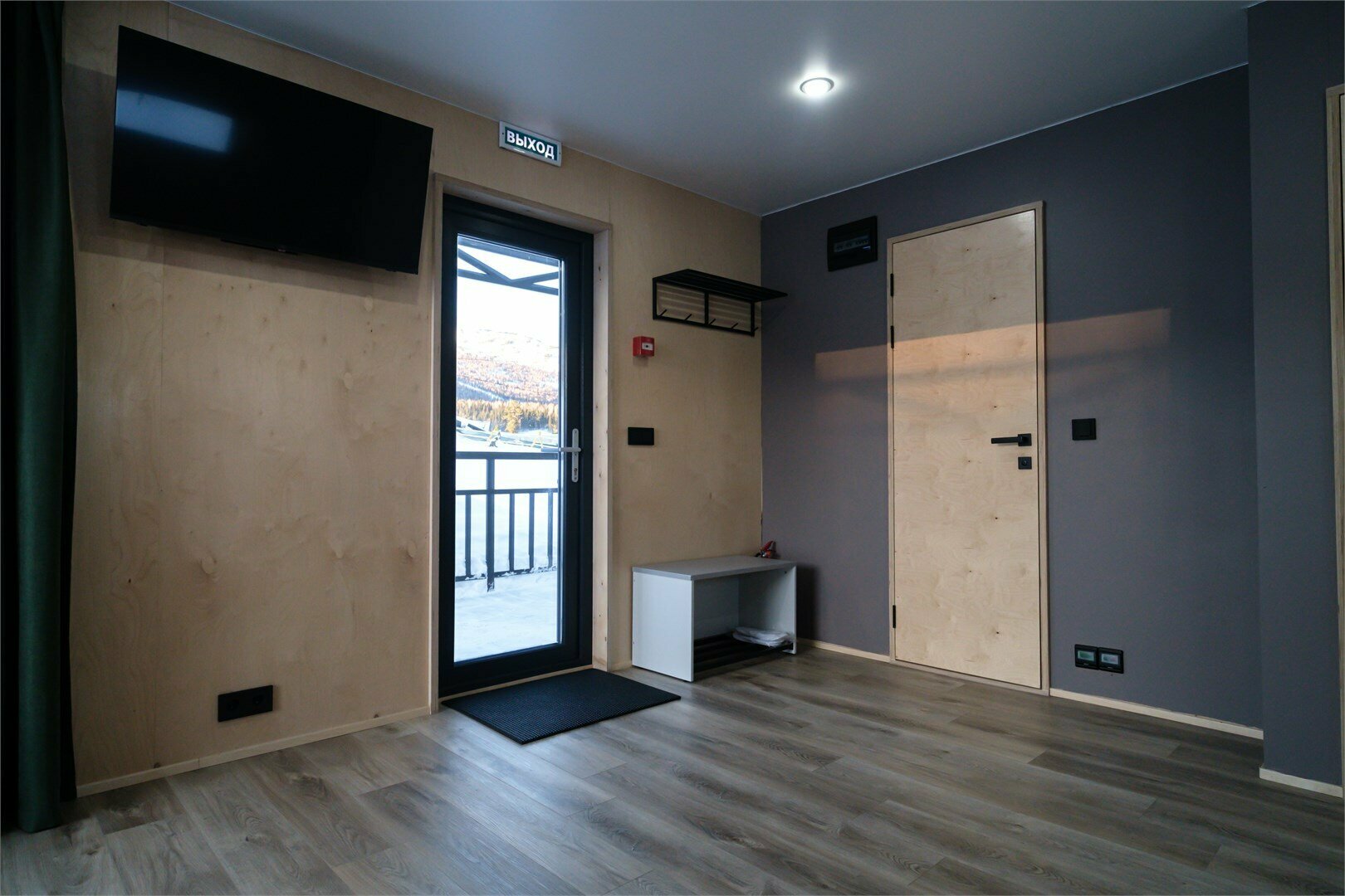 Модульный дом с панорамным видом Blue&Green 2+2