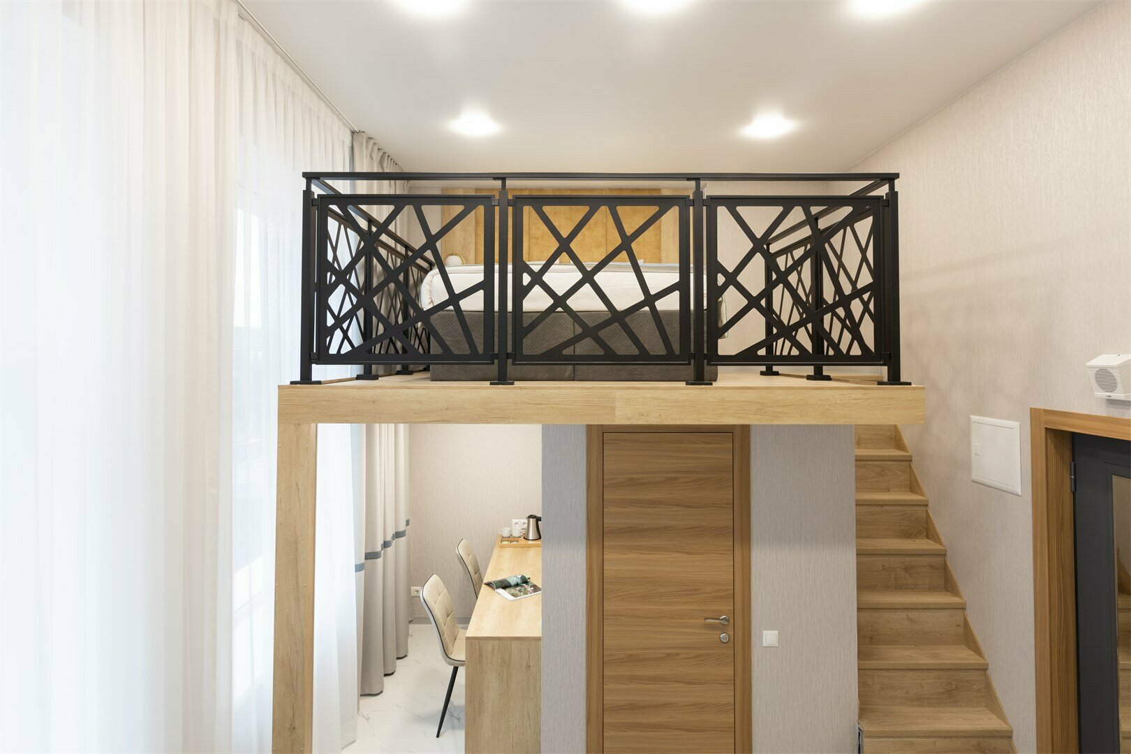 ДЖУНИОР ДВУХУРОВНЕВЫЙ