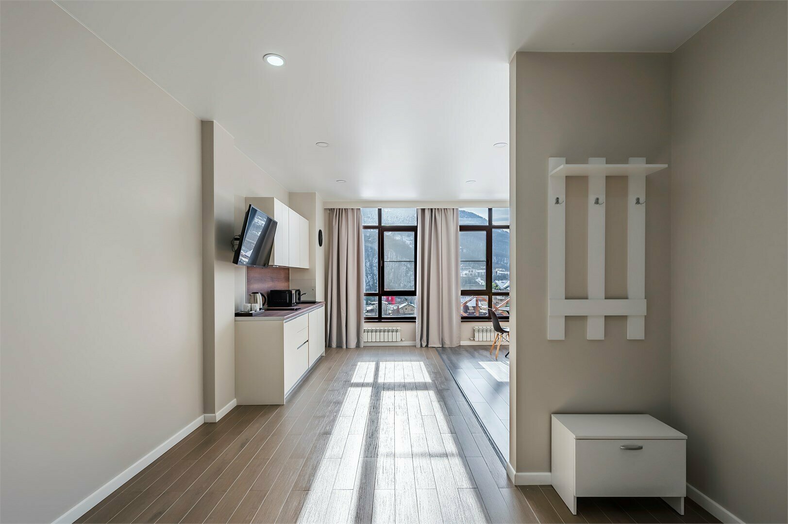 Супериор с балконом