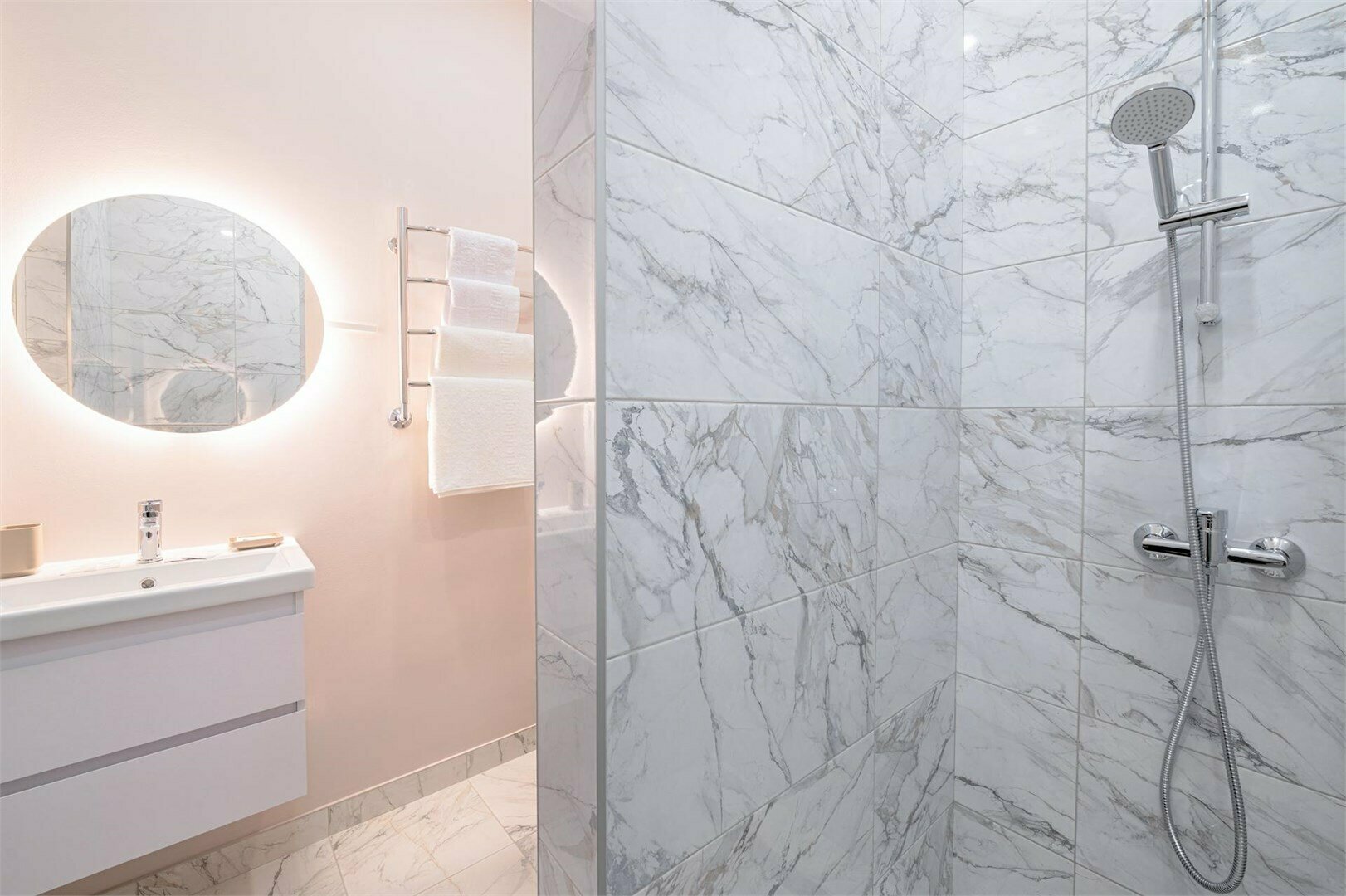 Студия улучшенная с балконом