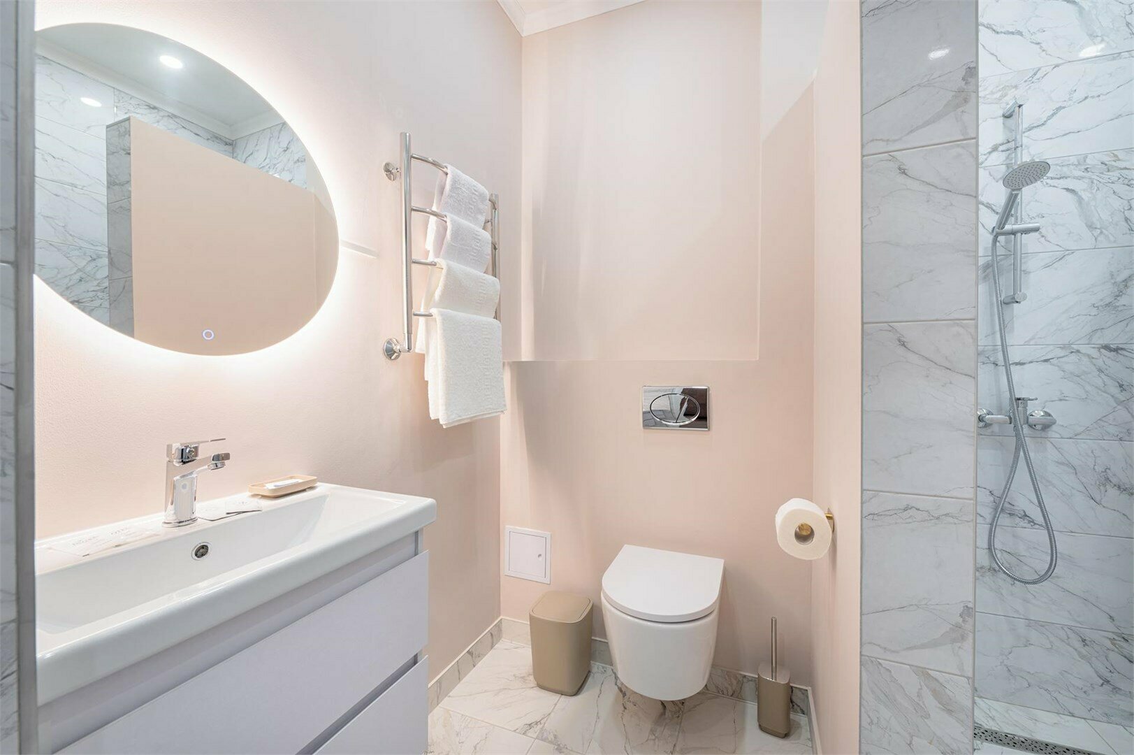 Студия улучшенная с балконом