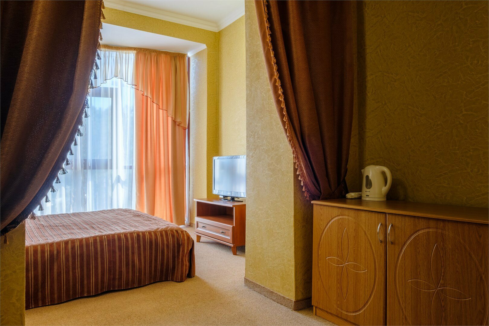 Панорамный полулюкс