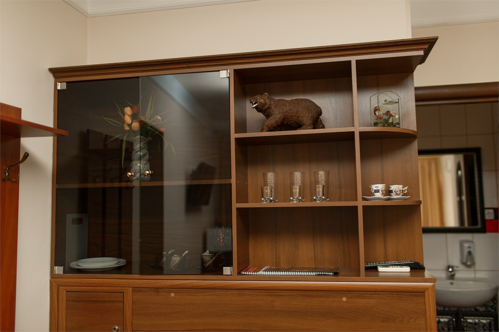 № 8 Стандарт улучшенный с балконом,  2-спальной кроватью и диван-кроватью