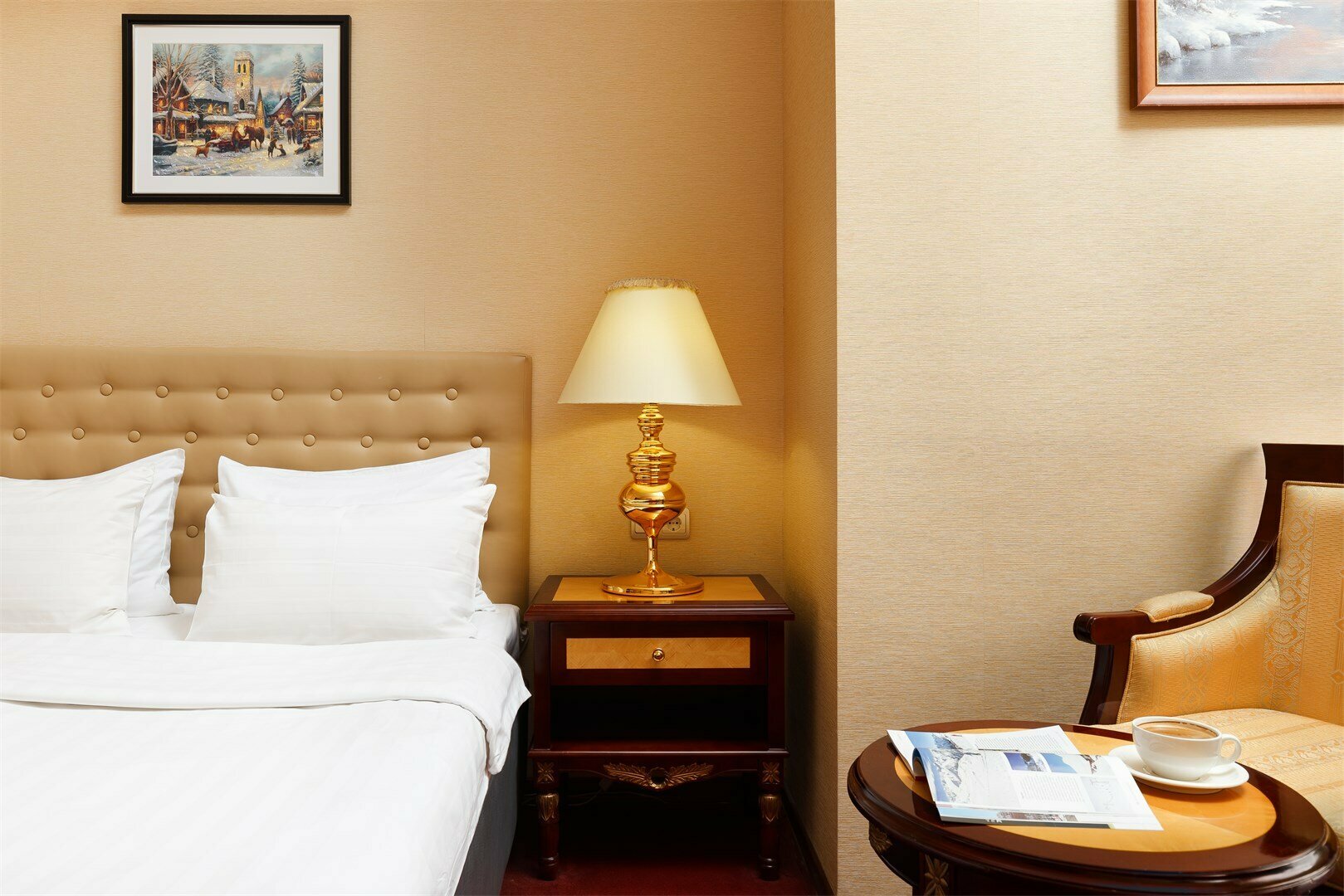 Супериор с одной двуспальной кроватью