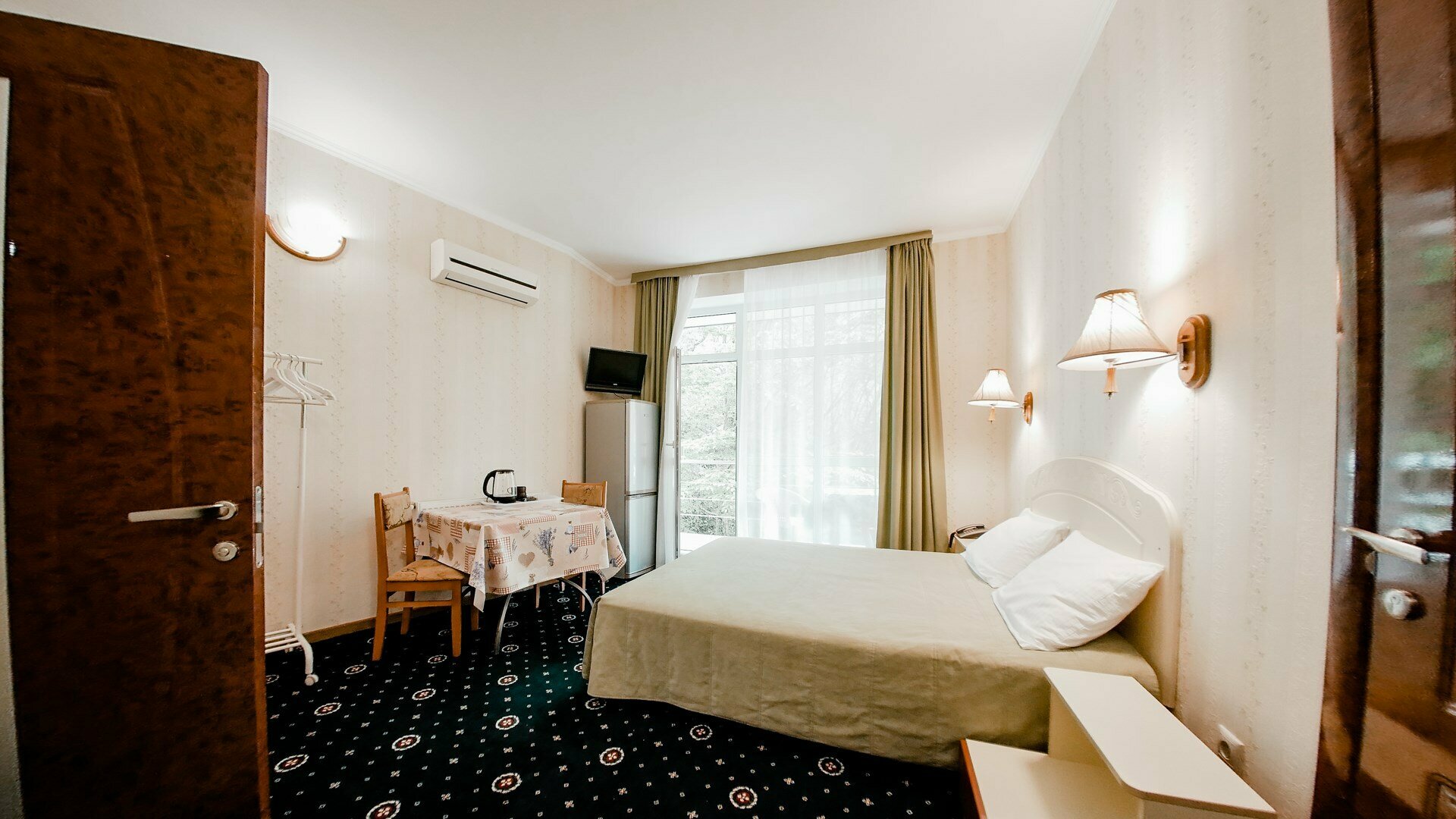 Двухместный номер с 1 кроватью и видом на горы