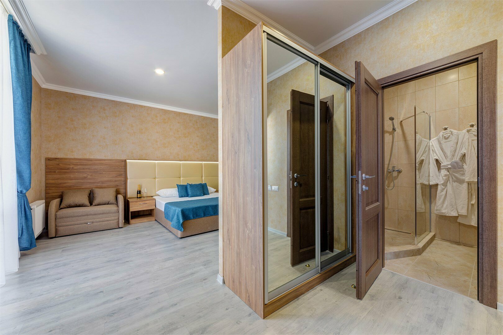 Комфорт 3х-местный с видом на город