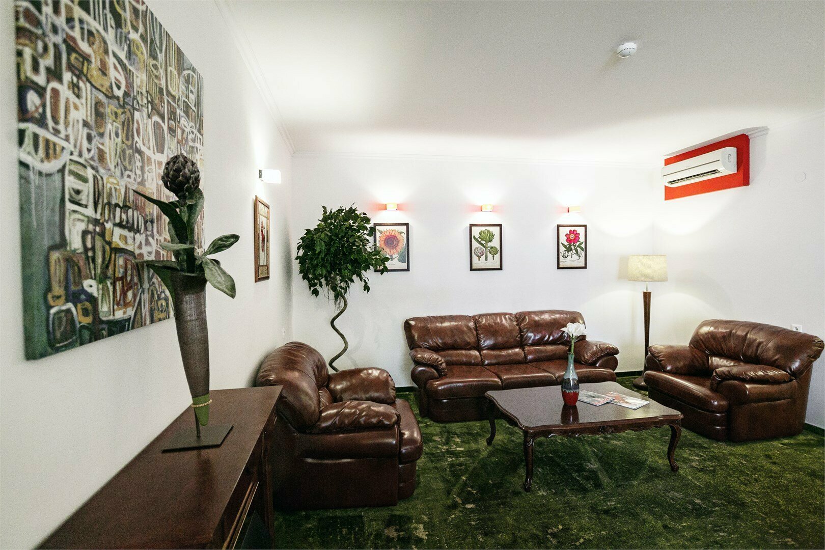 ДЕЛЮКС С ОДНОЙ КРОВАТЬЮ