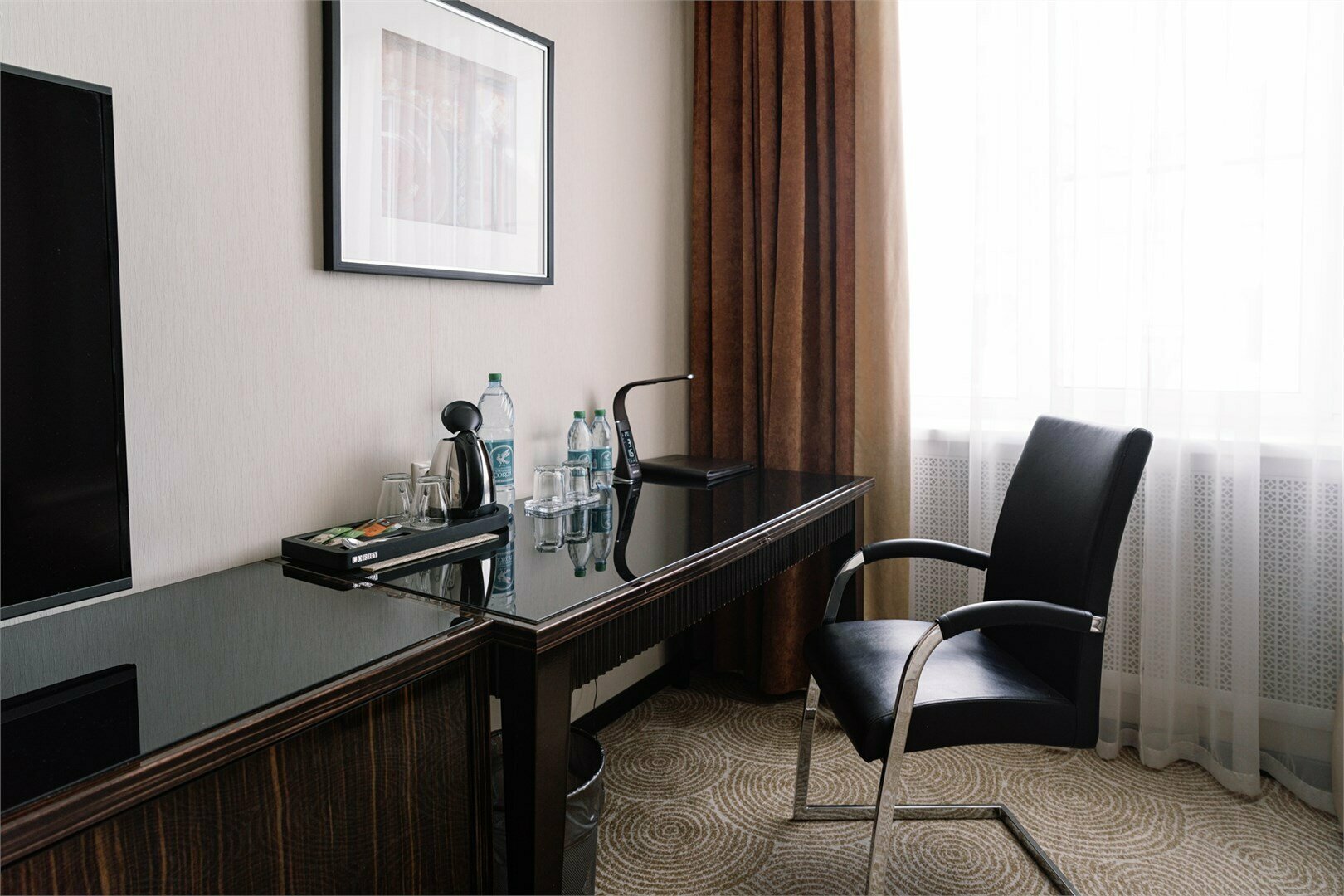 Бизнес Премиум корпус Премиум