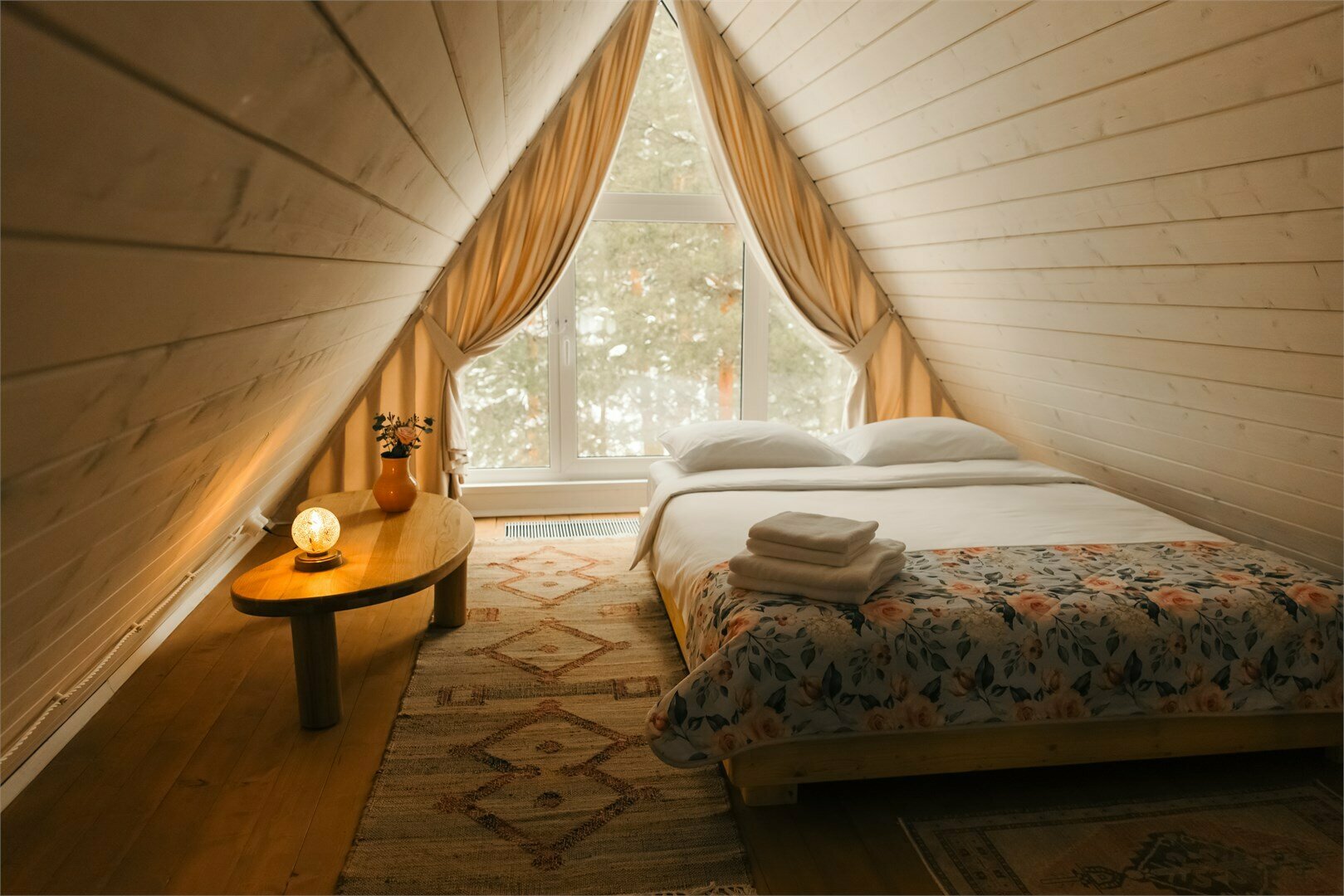 Номер Роза в Доме цветов