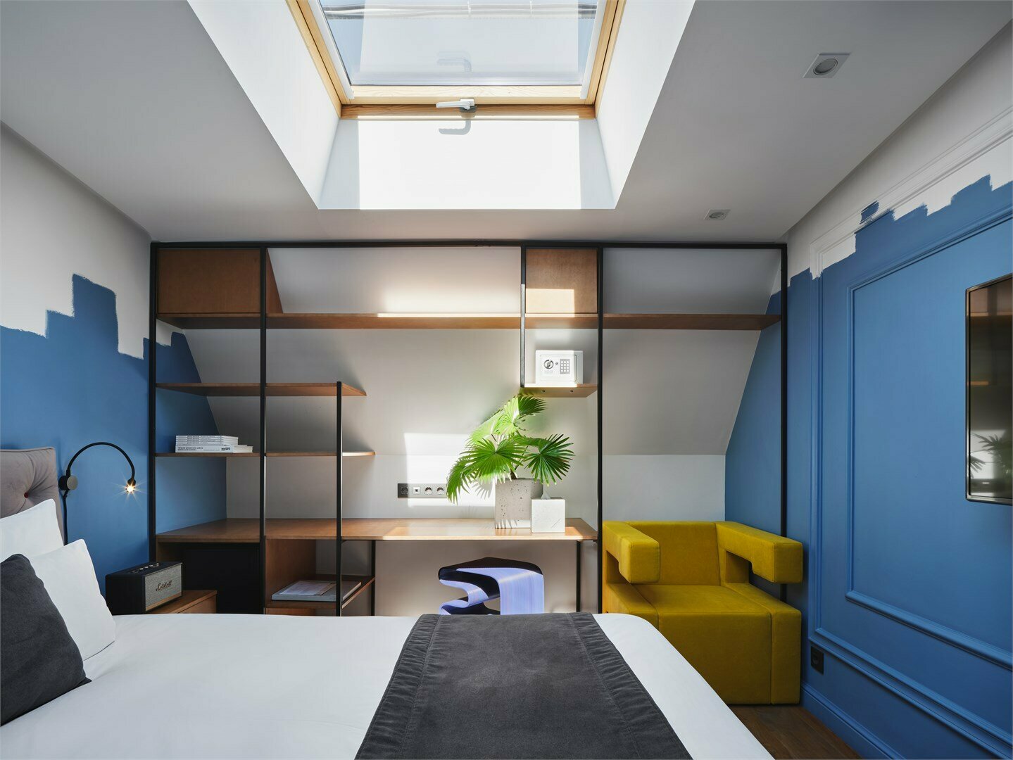 SKY VIEW с мансардными окнами