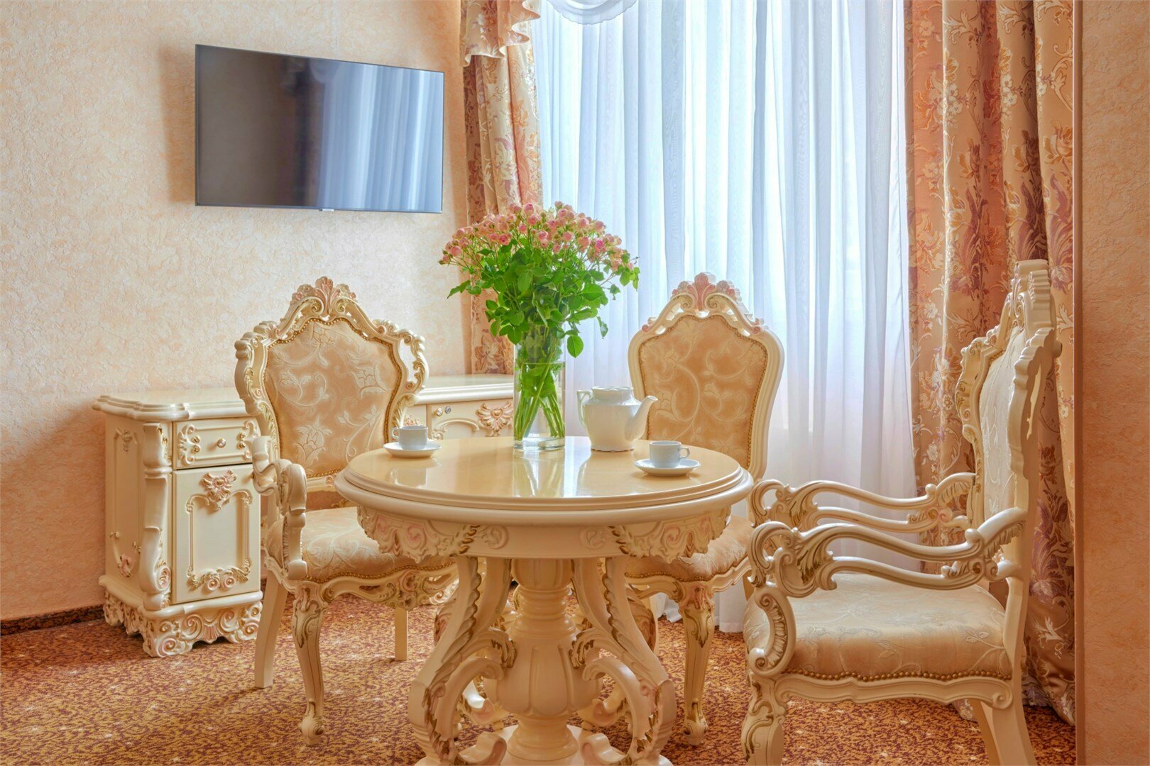 Королевский Люкс