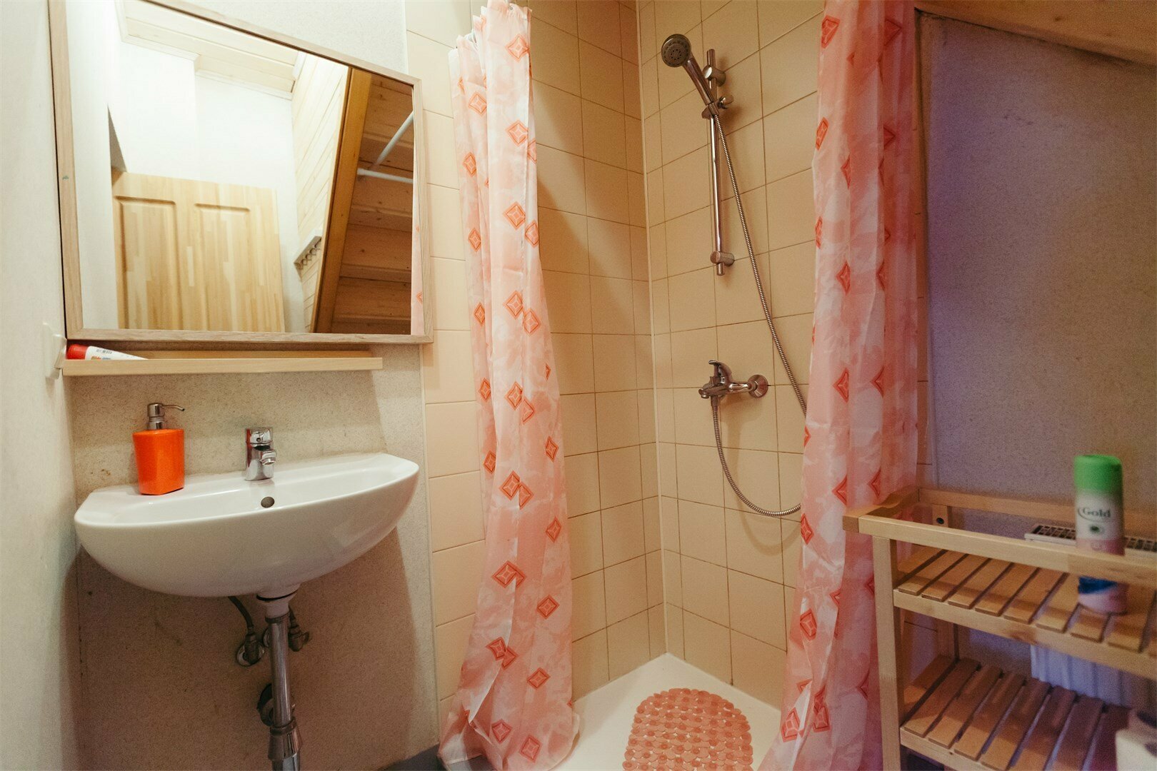 Семейный двухэтажный номер