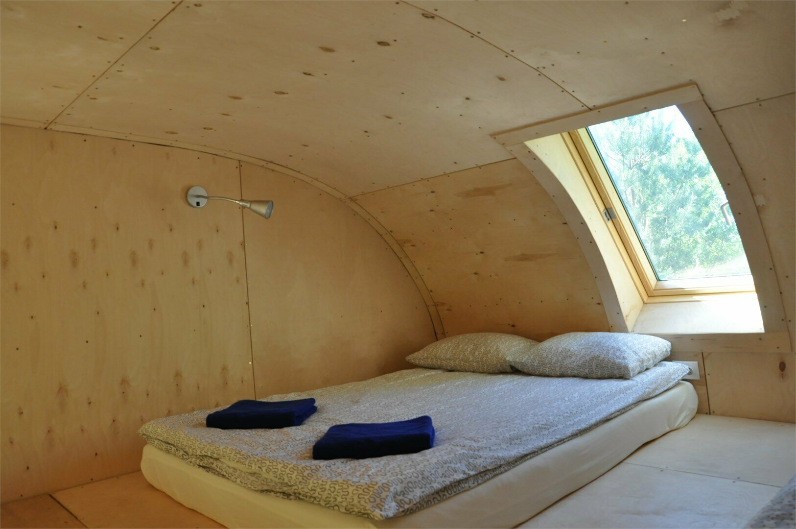 арт-дом  «Штаб», авторы арт-группа  «Алыча»