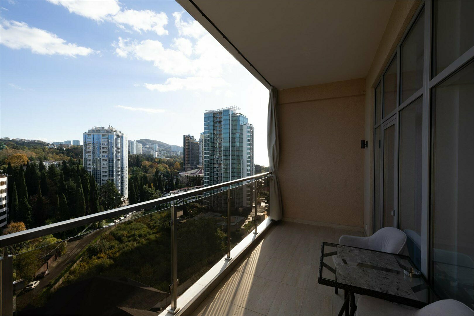 Двухкомнатные апартаменты с балконом