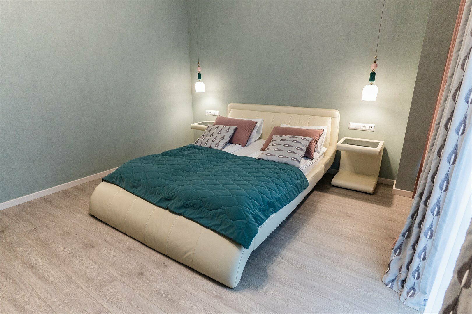 2-х комнатные апартаменты 1 этаж Аквамарин