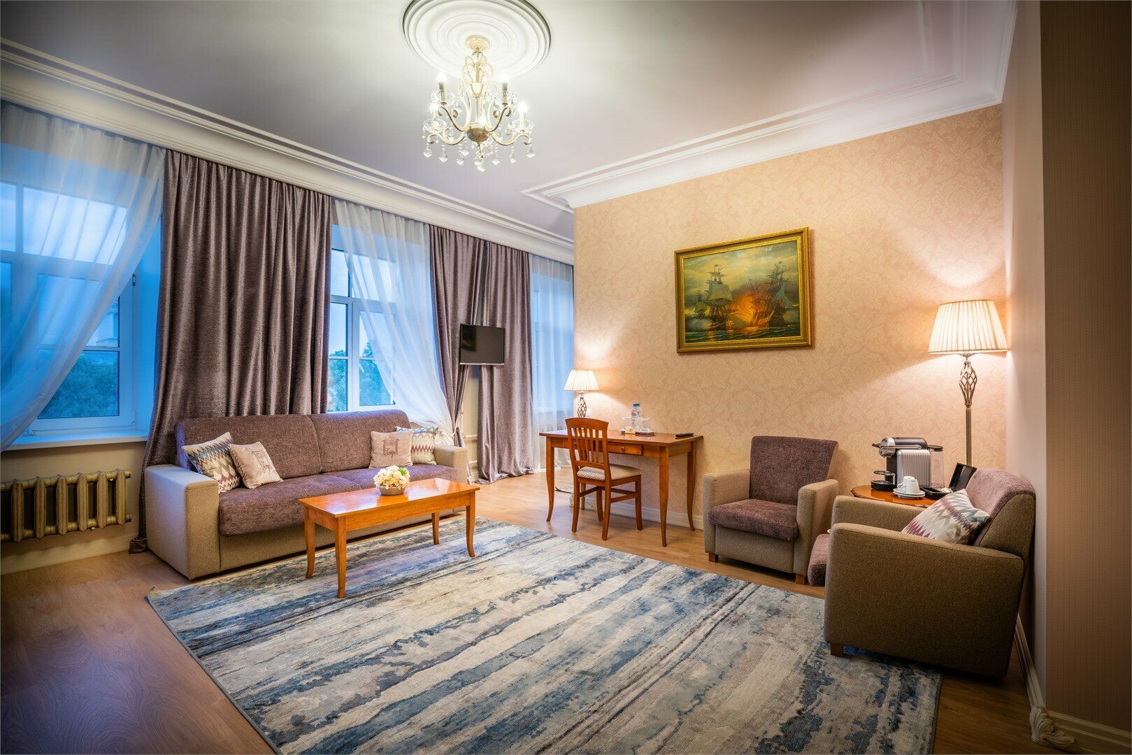 Люкс Адмиралтейский