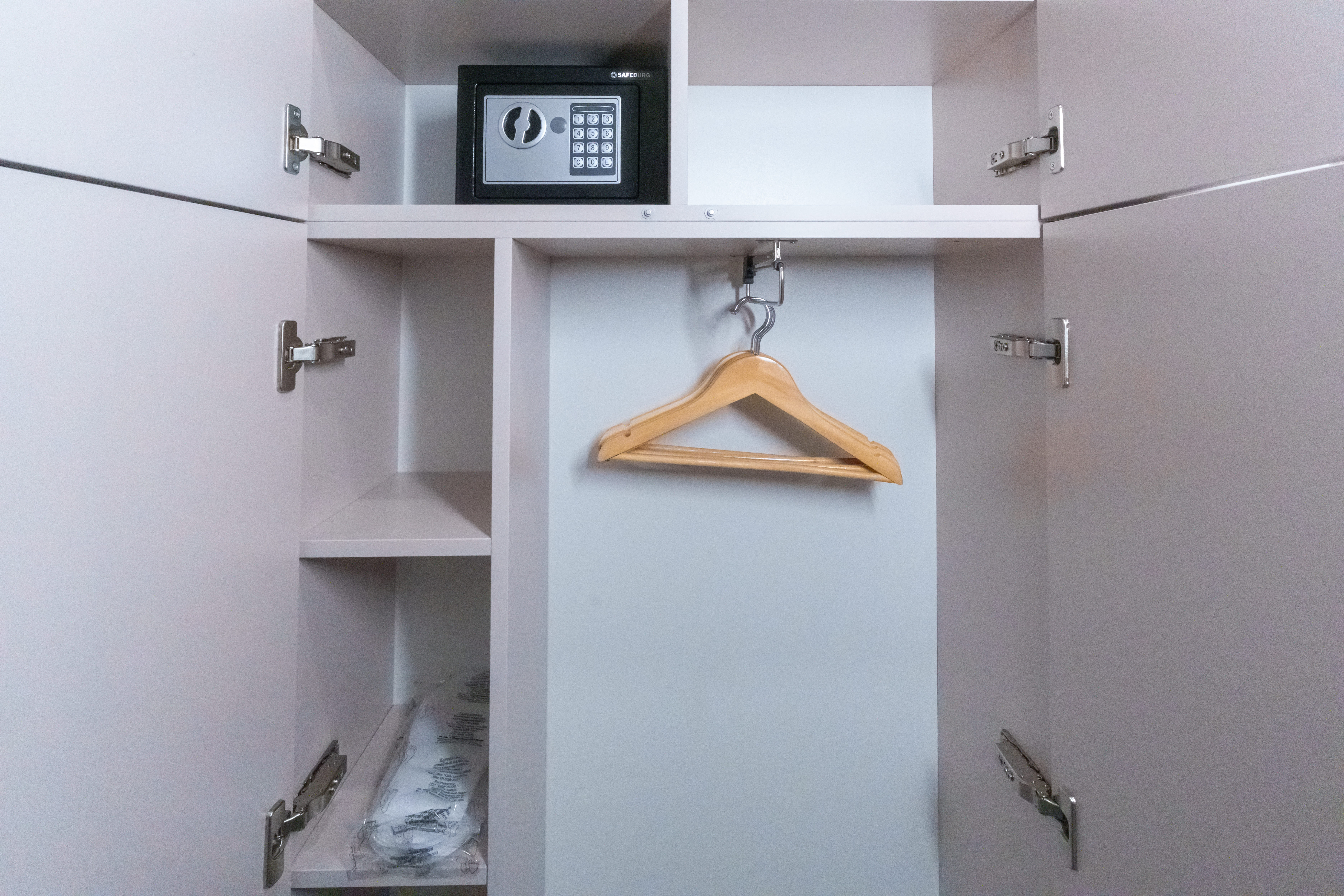 Стандарт Мансарда с 1 двуспальной кроватью