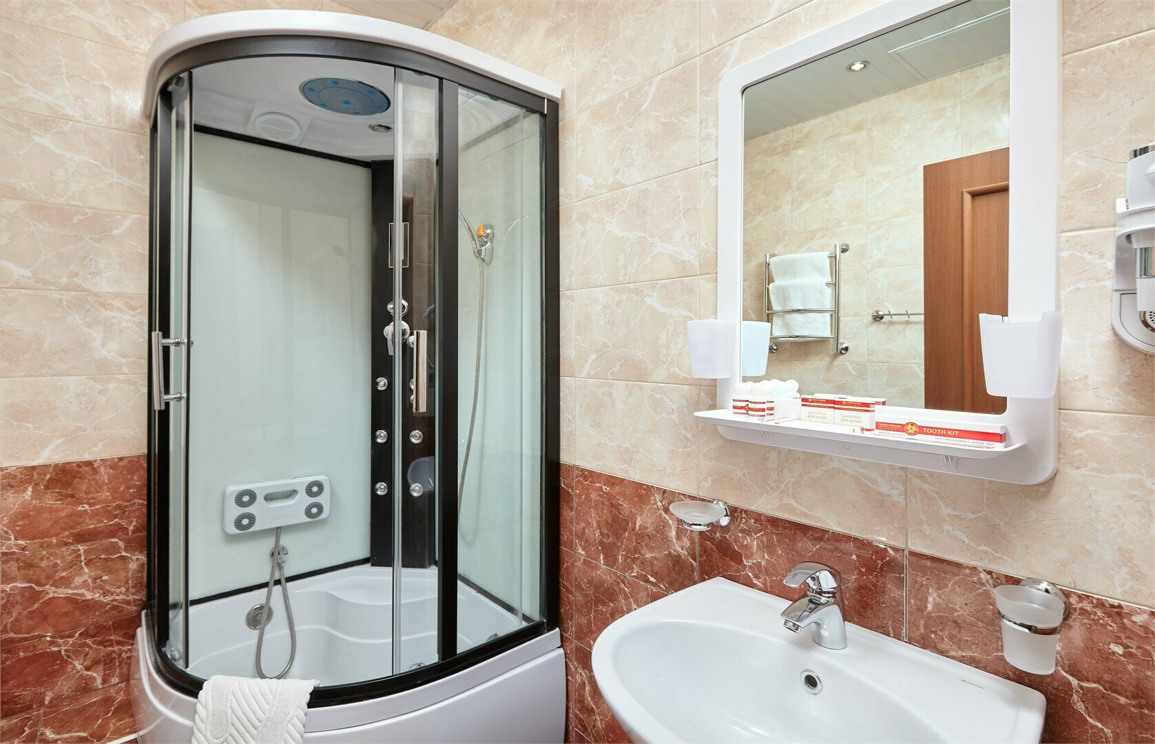 Двухместный номер с 1 кроватью или 2 отдельными кроватями