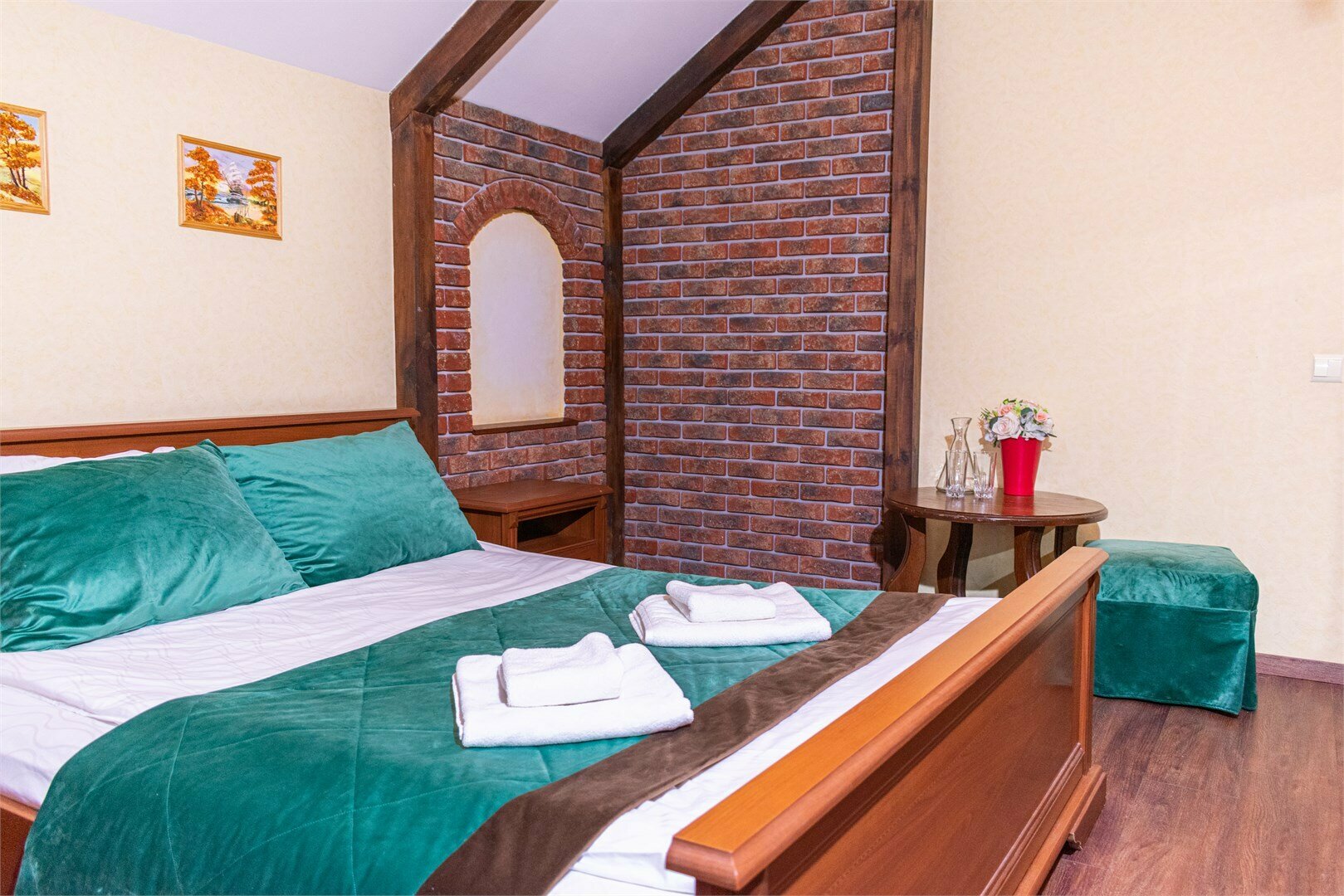 Улучшенный стандартный номер