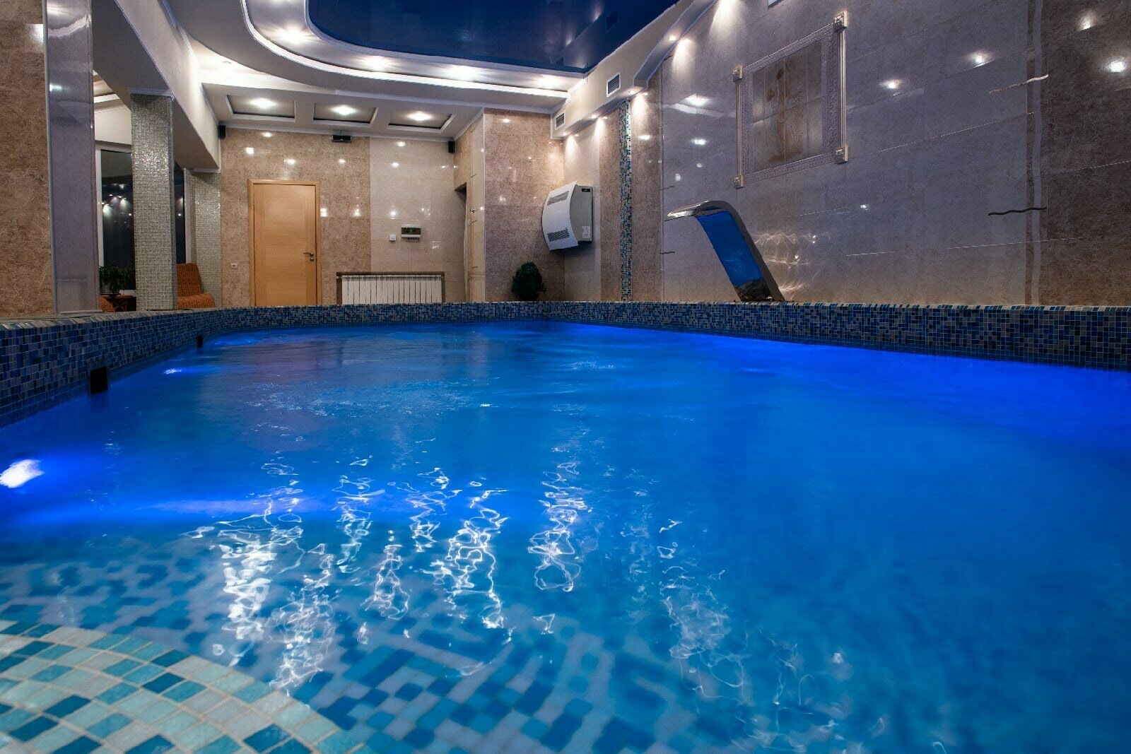 Вилла с термальным бассейном