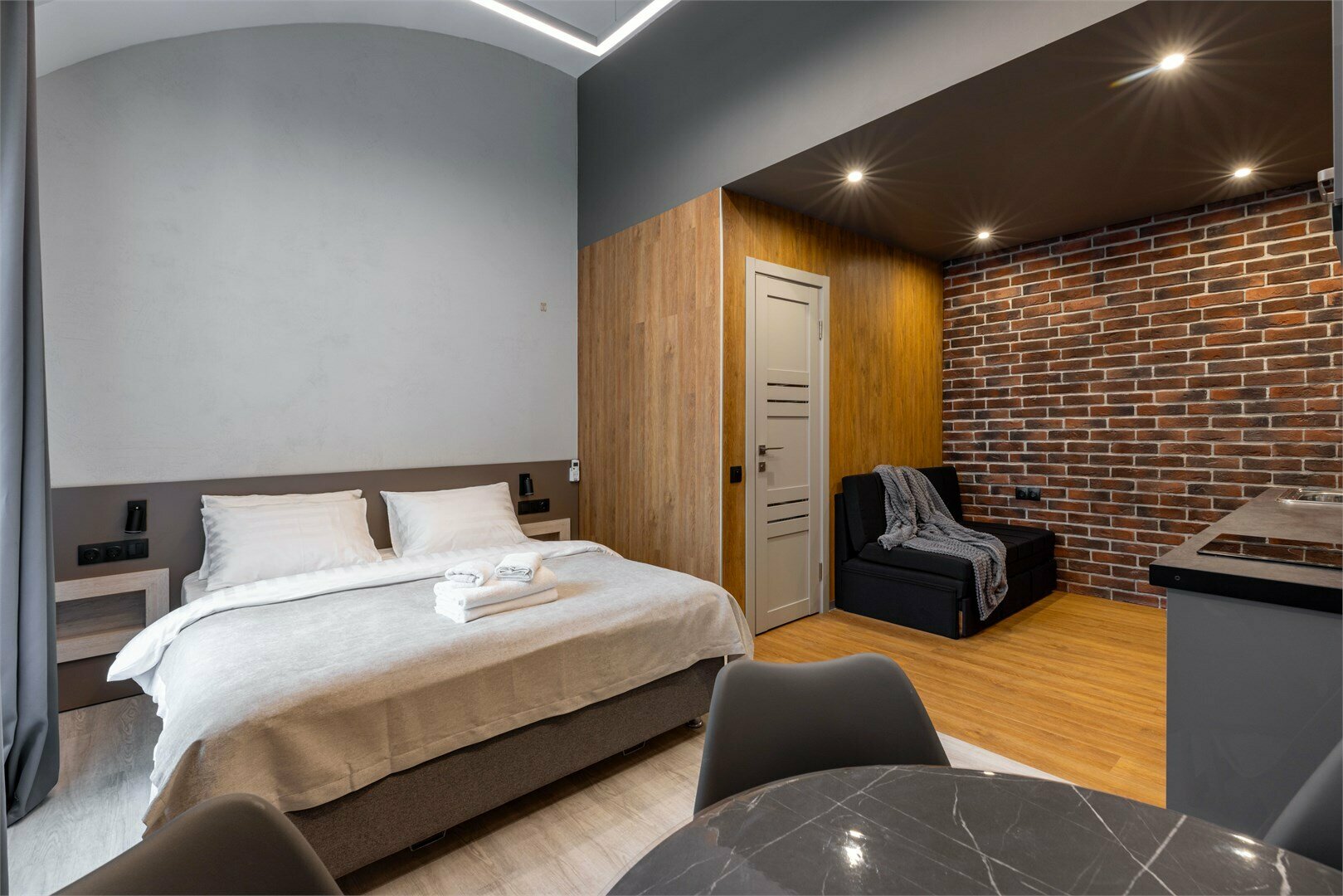 Апартаменты