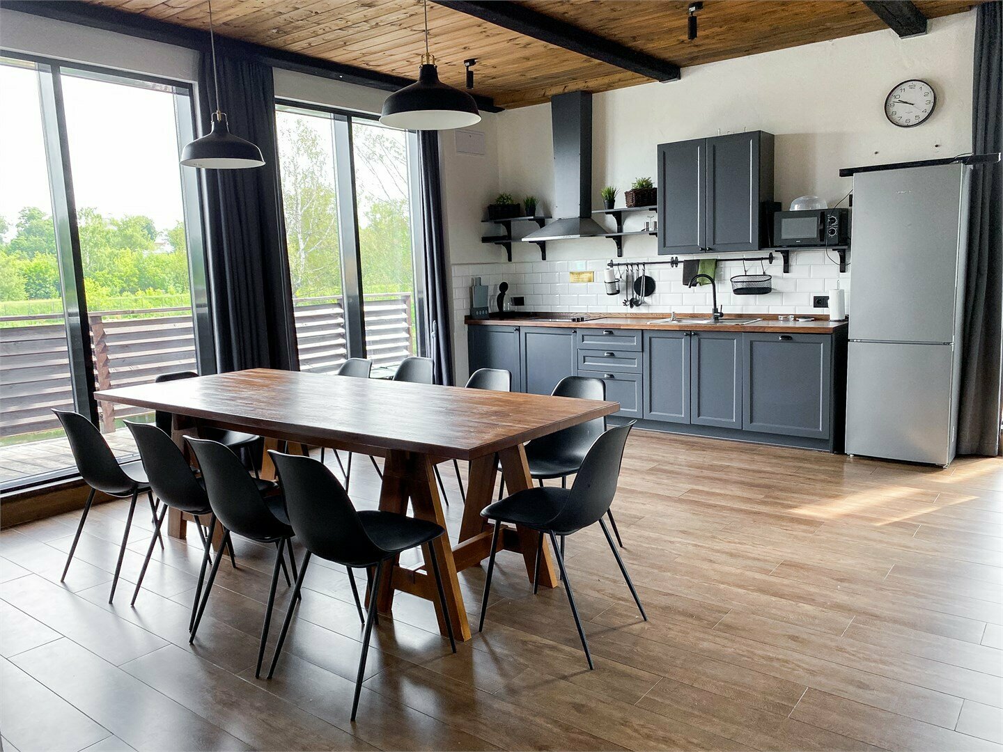 Дом 4 с джакузи и сауной