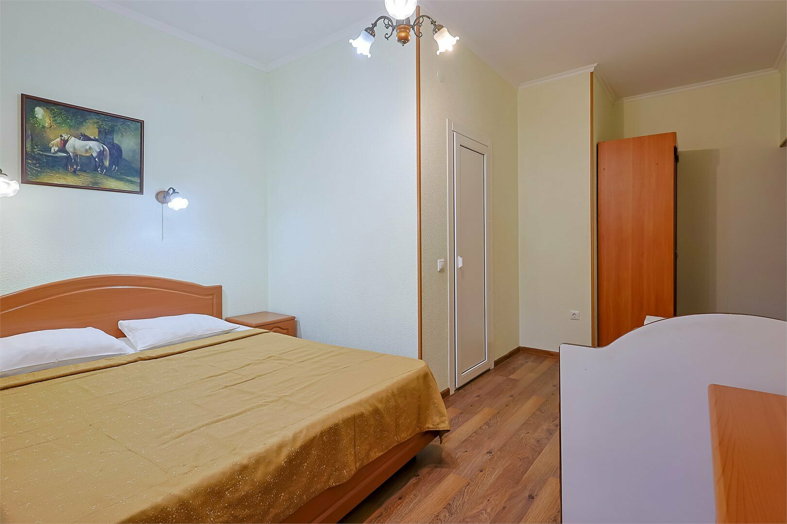 Стандарт 3-х местный с балконом