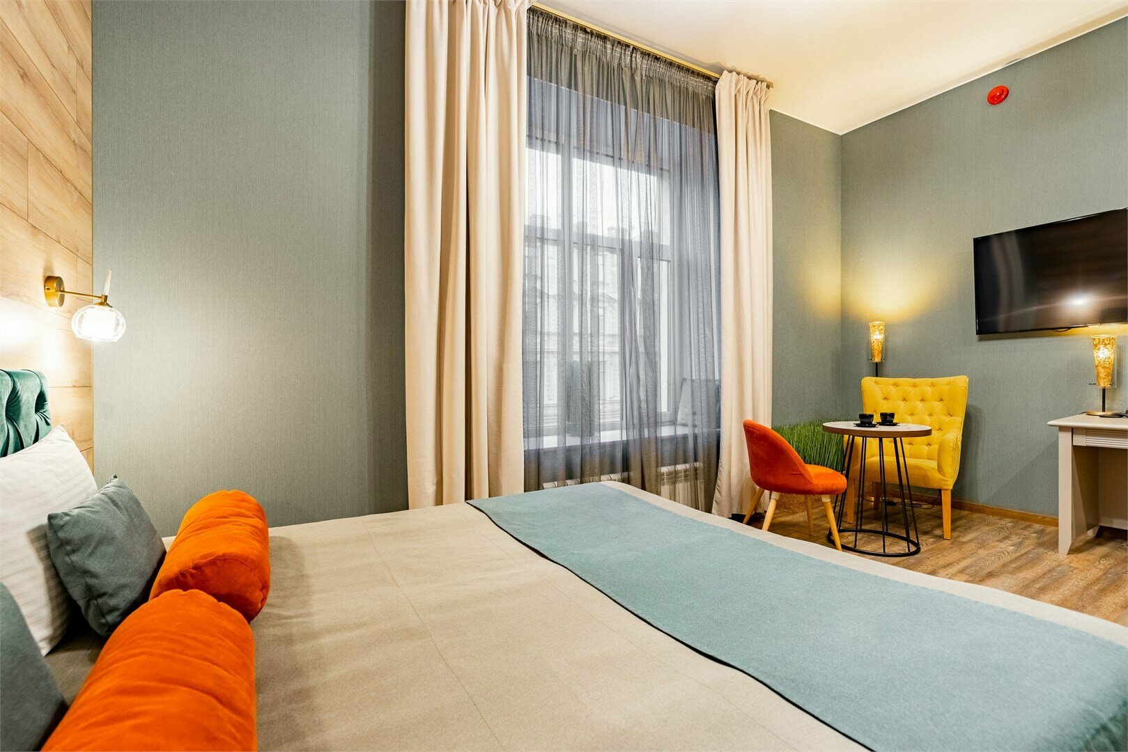 Стандартный номер с кроватью размера «king-size»