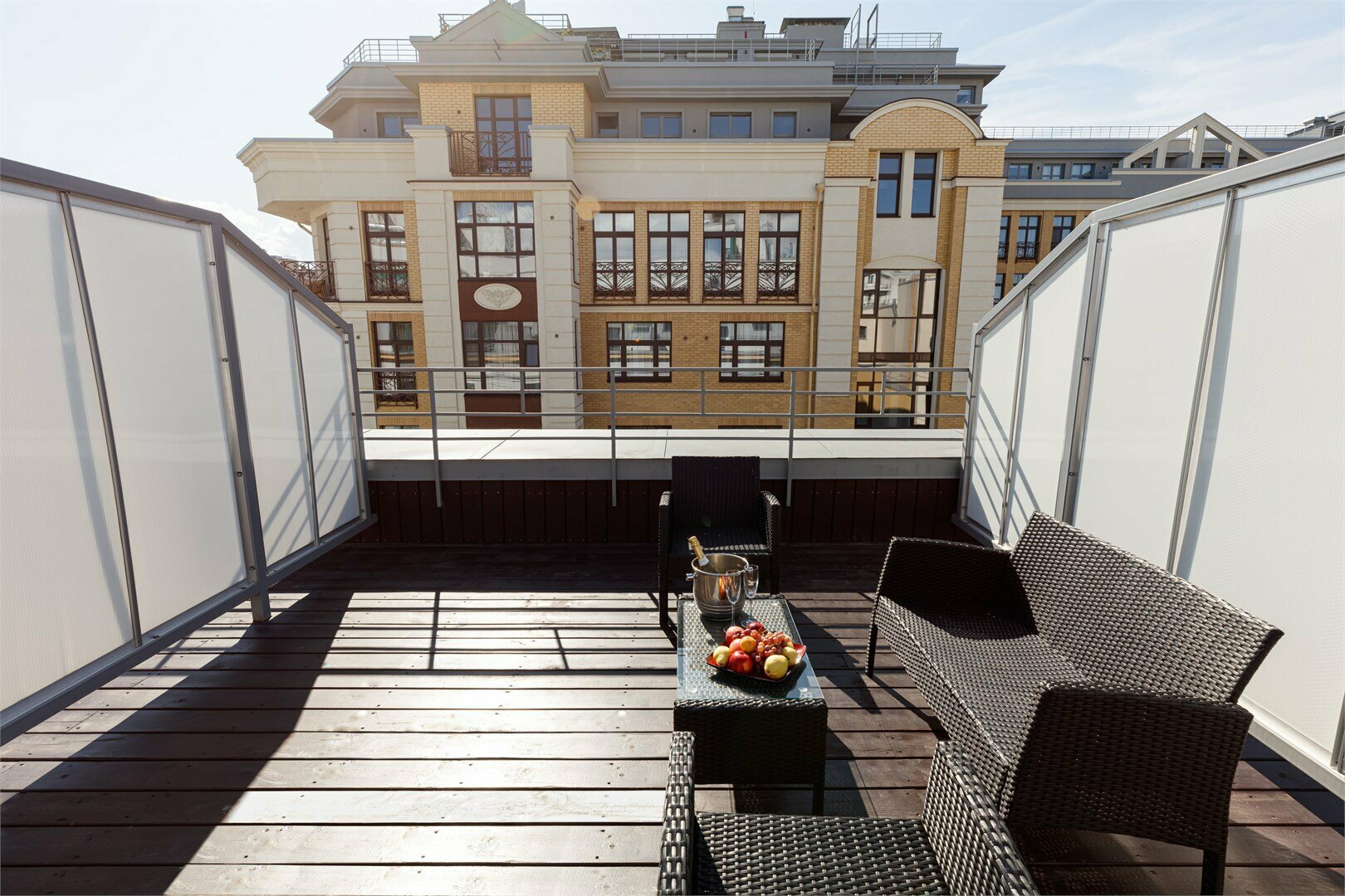 Стандарт с террасой