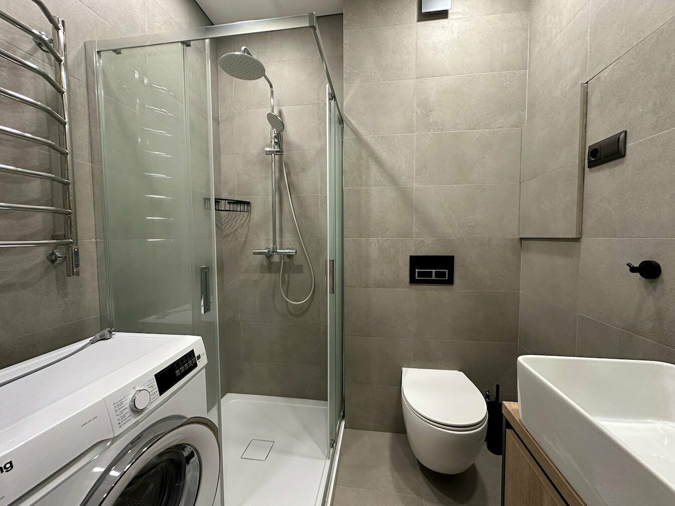 Дизайнерская студия LS-SWEET SUMMER сладкие  эмоции лета в Алуште - вид на море с 12 этажа