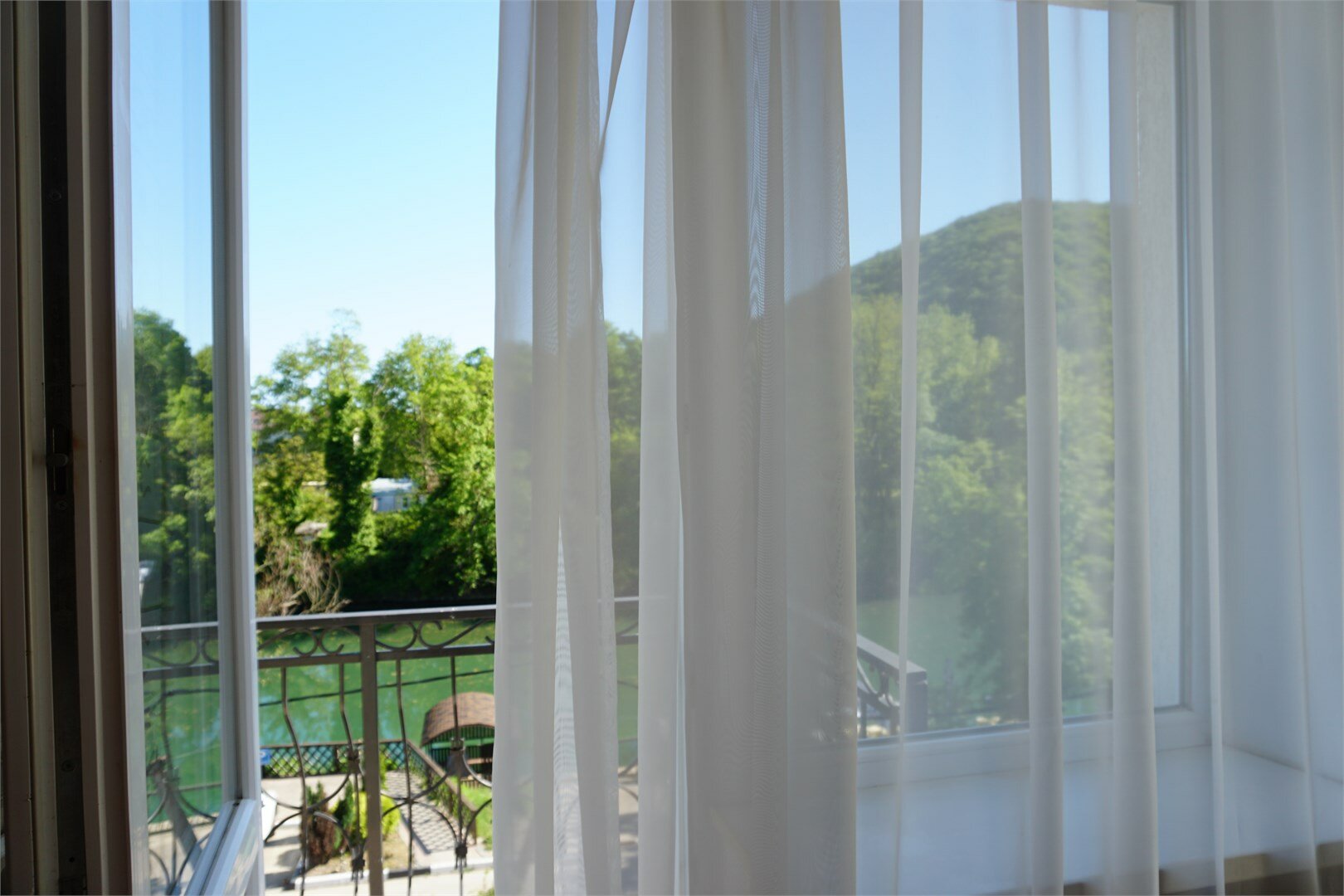 стандартный двухместный номер с балконом