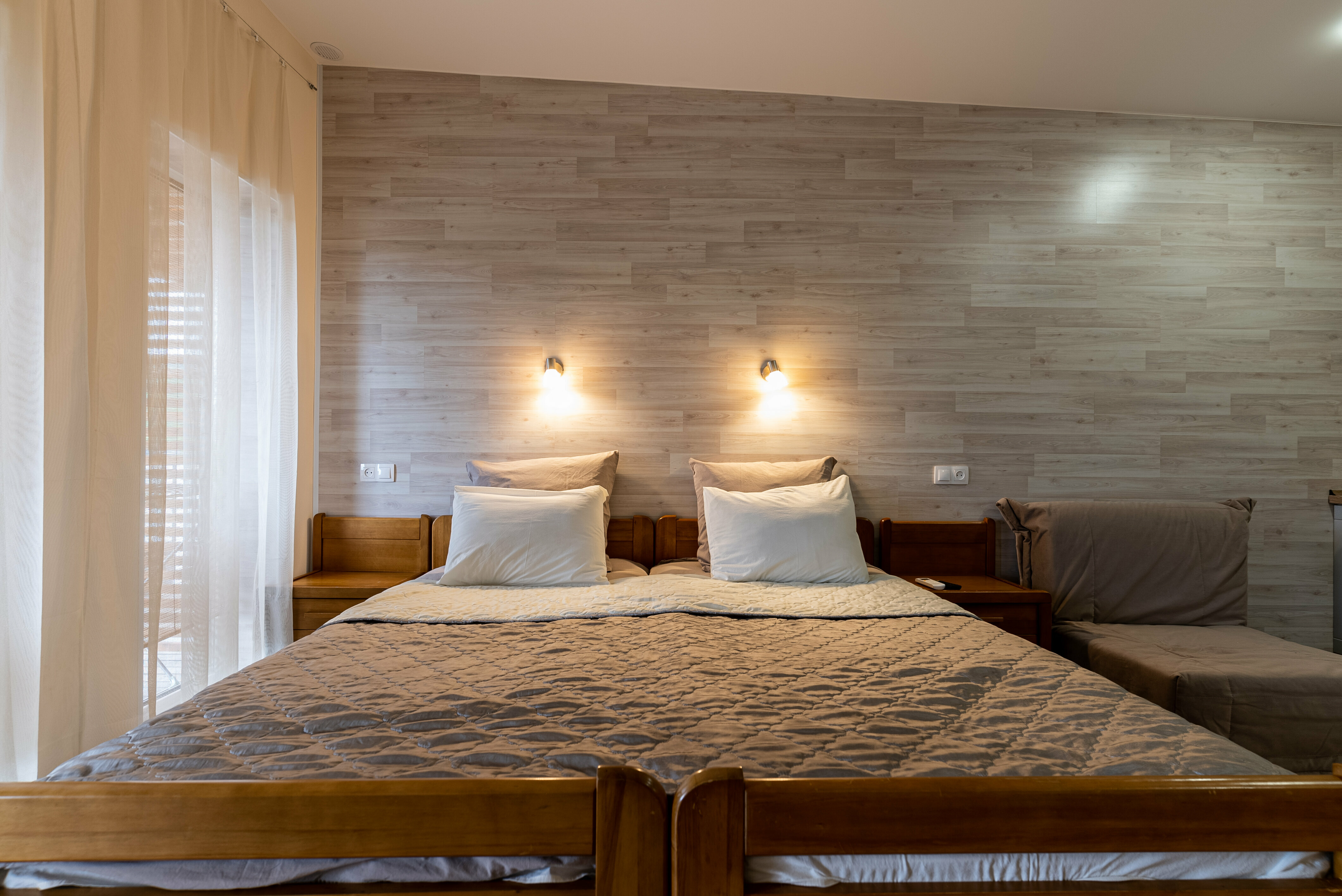 Квартира-студия Комфорт №2 - 2 односпальные кровати + 2 доп. места