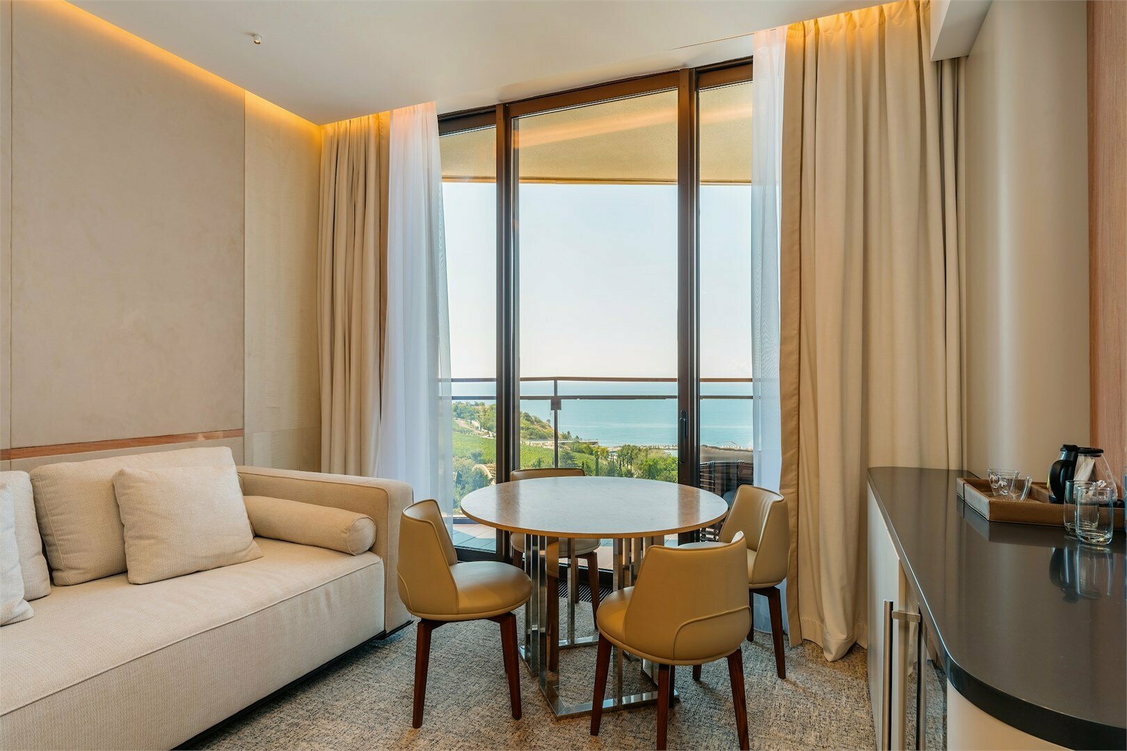 Люкс Элегант с видом на море