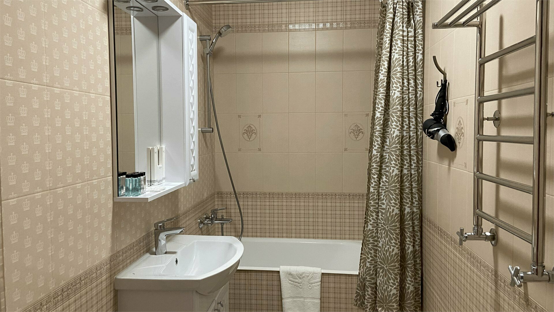 Люкс с балконом