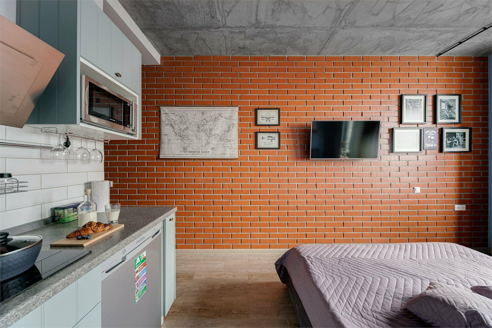 Navy - 2х местные апартаменты-студия в "Савеловский-Сити" (25 этаж)