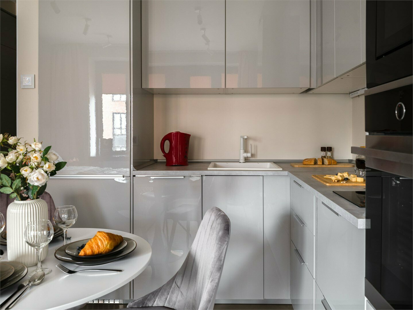 Avangard - 3х местные делюкс-апартаменты в "Савеловский-Сити" (3 этаж)