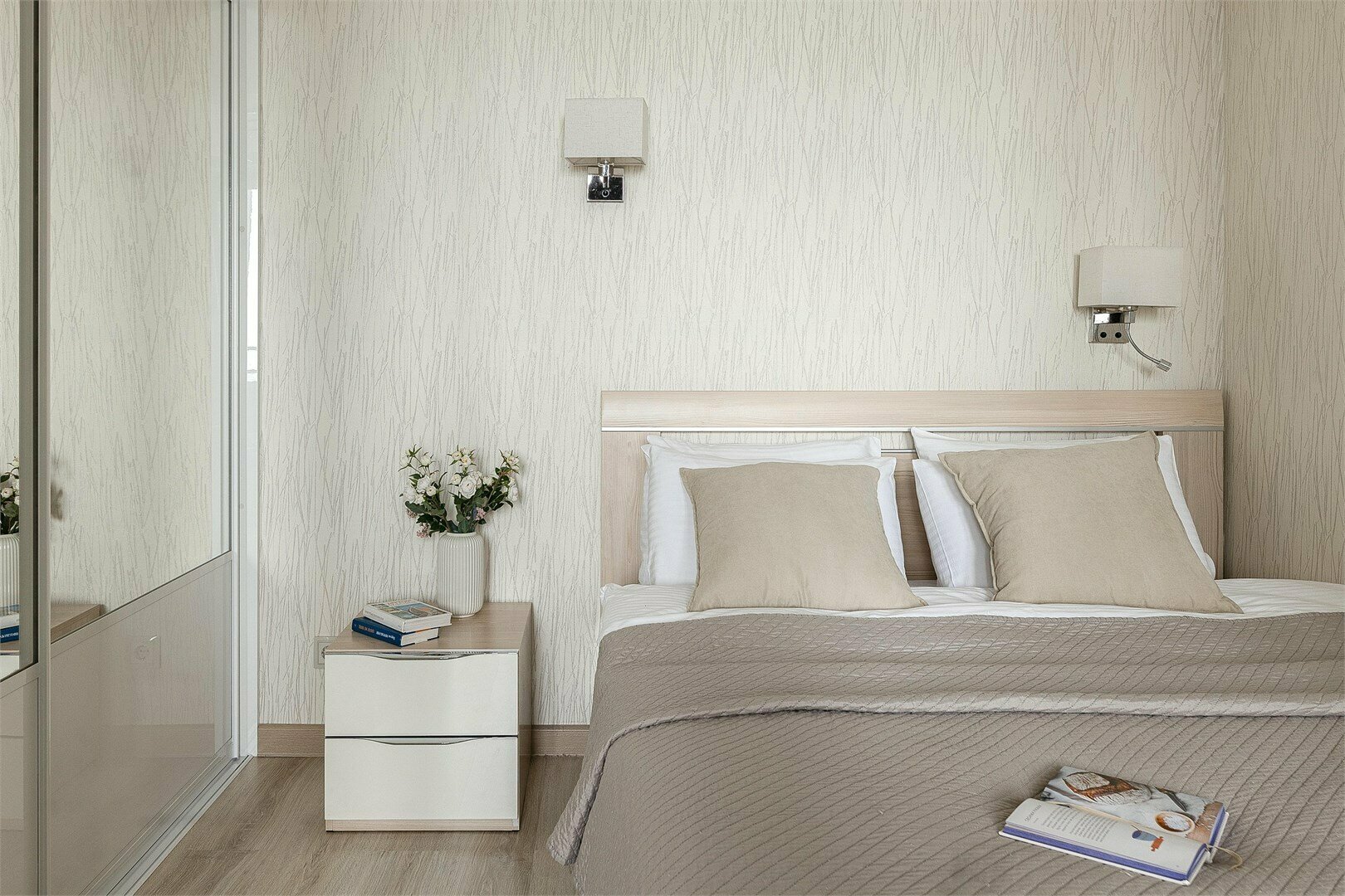 Sky Relax - 4х местные премиум апартаменты в "Савеловский-Сити" (37 этаж)