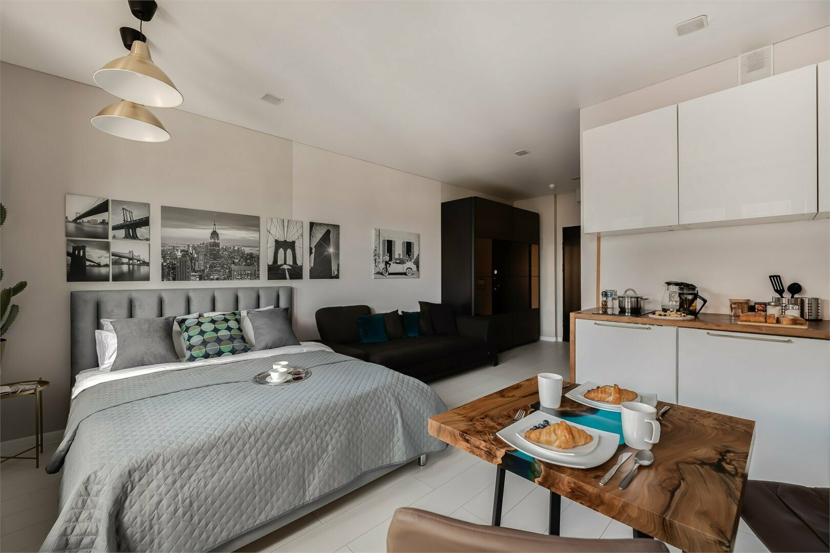 Valencia - 4х местные делюкс-апартаменты в "Савеловский-Сити" (21 этаж)